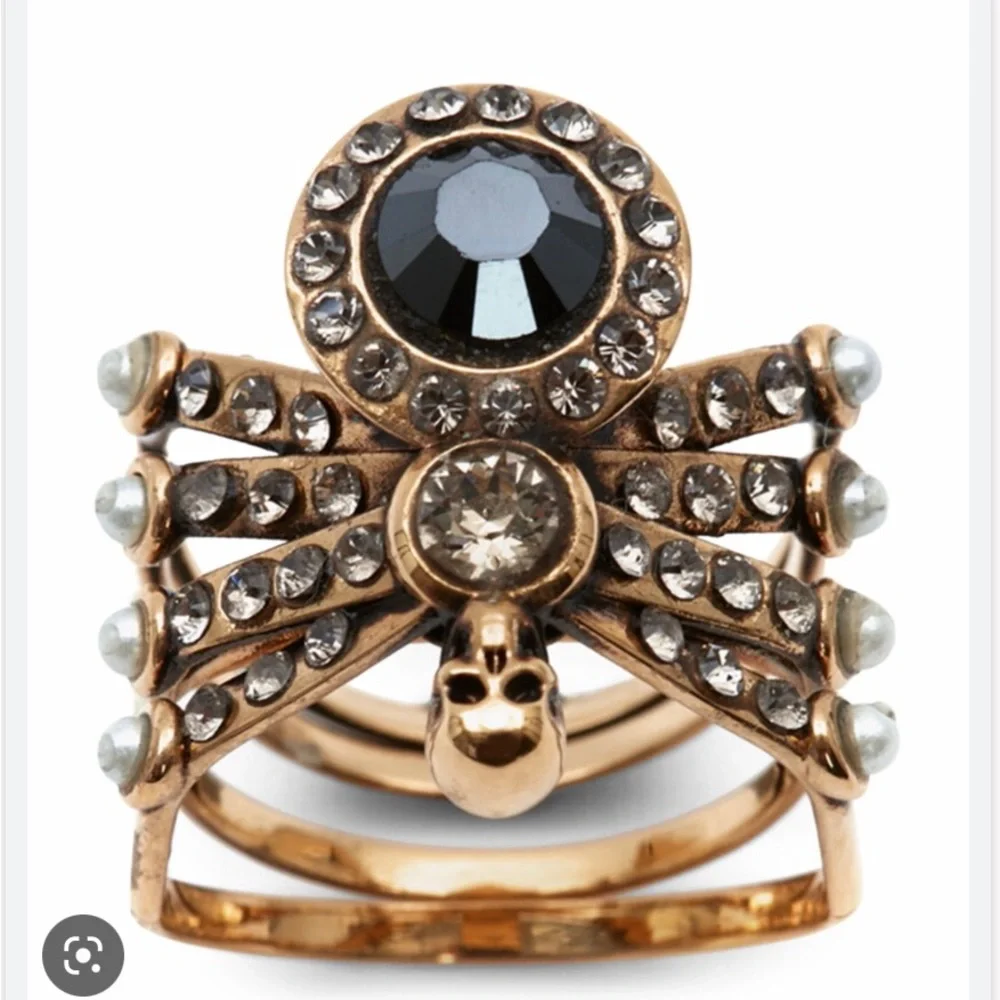 AUTHENTIC BNIB ALEXANDER MCQUEEN RING - Picture 3 of 14